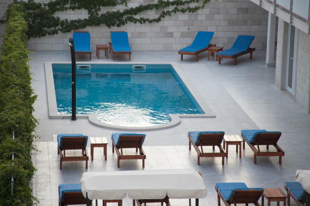 Villa Amorena - Adults Only Bol Exterior foto